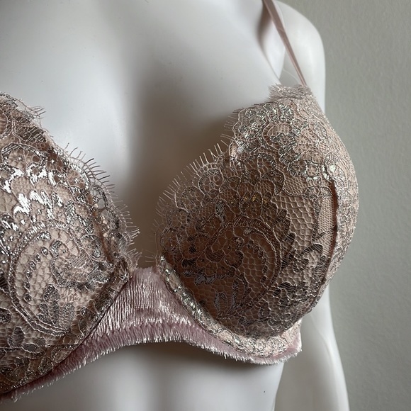 Victoria’s Secret Very Sexy Push Up Bra 36B - Picture 7 of 10